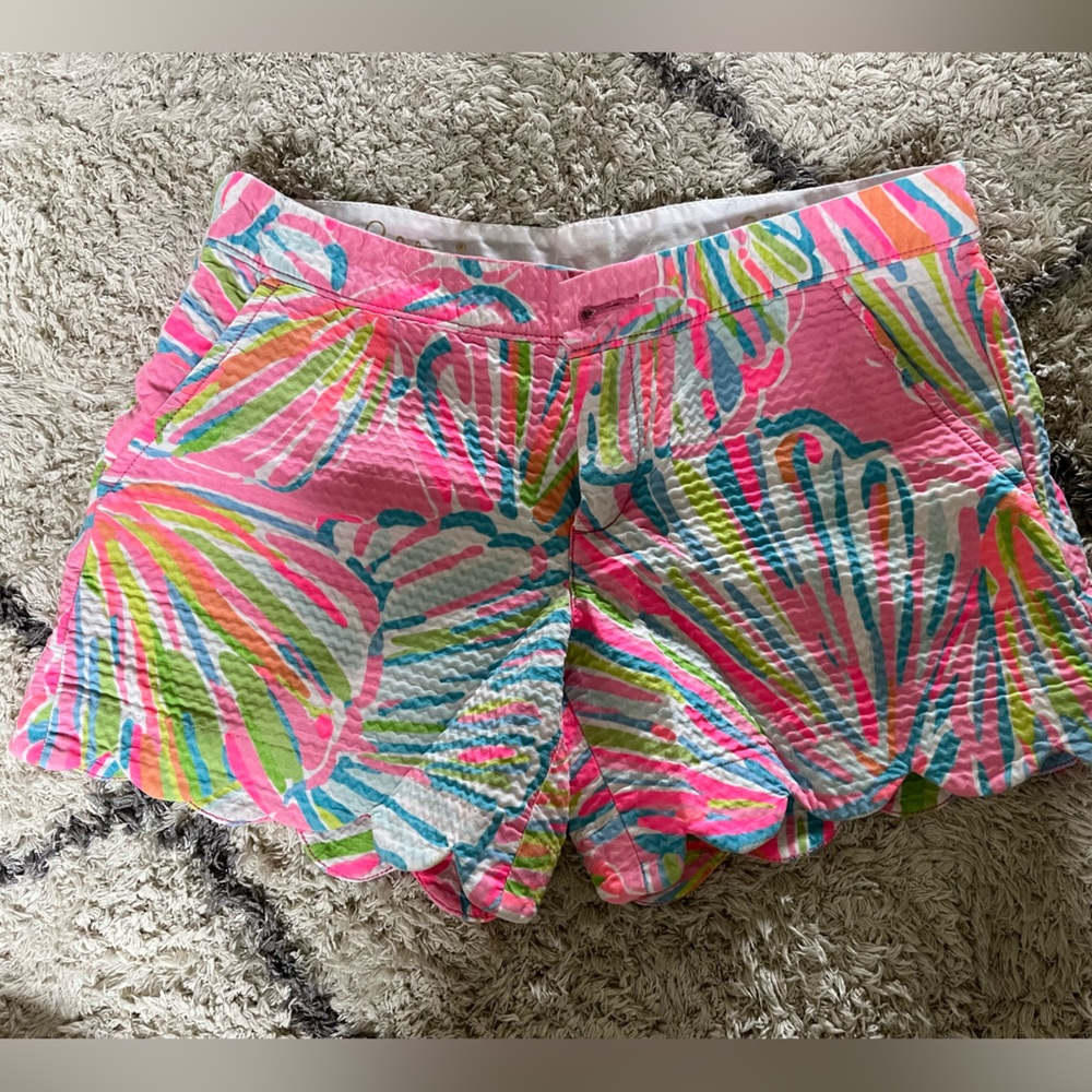 Lilly Pulitzer the buttercup short